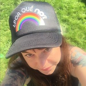 Meet your Posher, Shirley